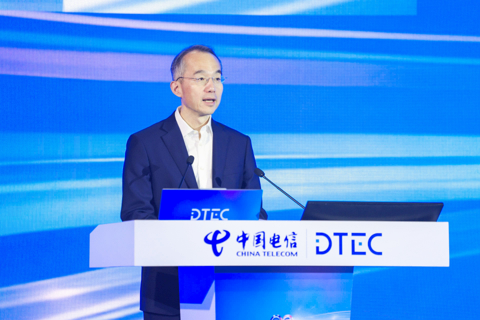 images/2025/12/08/103804685.png 图片12.png